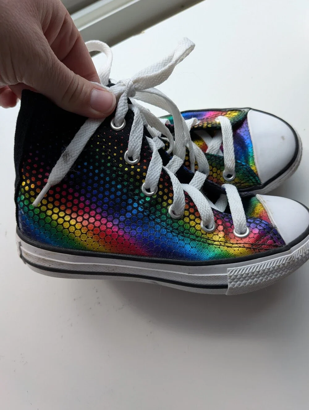 Converse Chuck Taylor Rainbow Metallic Scales High Tops Youth Size 11 Sneakers